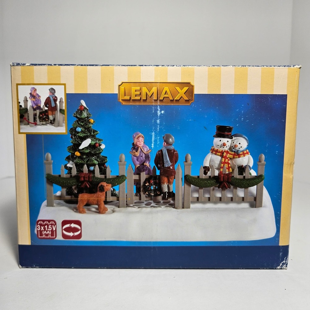 Lemax Swinging Gate Animated Table Accent Christmas Village 84351 2018 Works